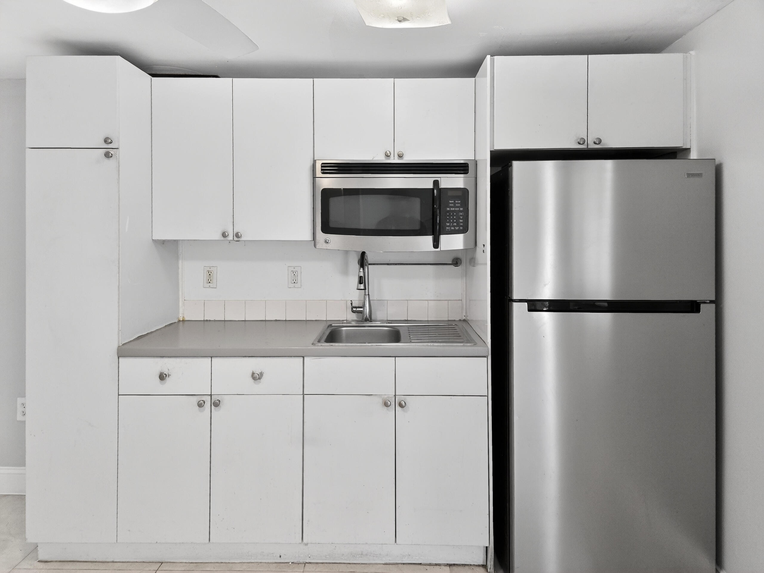 3-4 52 42 OJUS SUB - Residential Lease