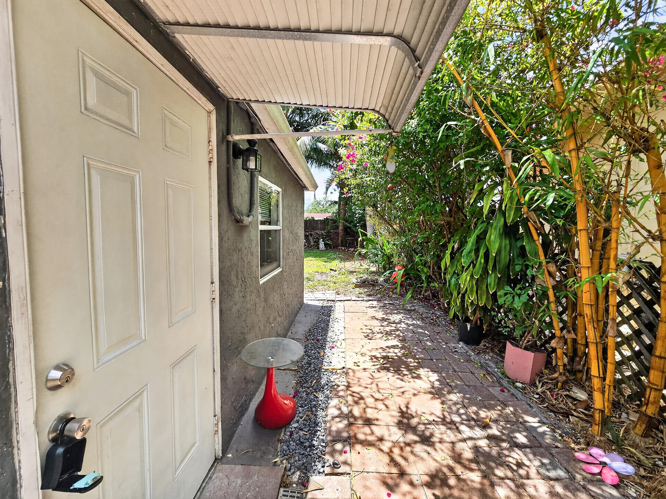 3-4 52 42 OJUS SUB - Residential Lease