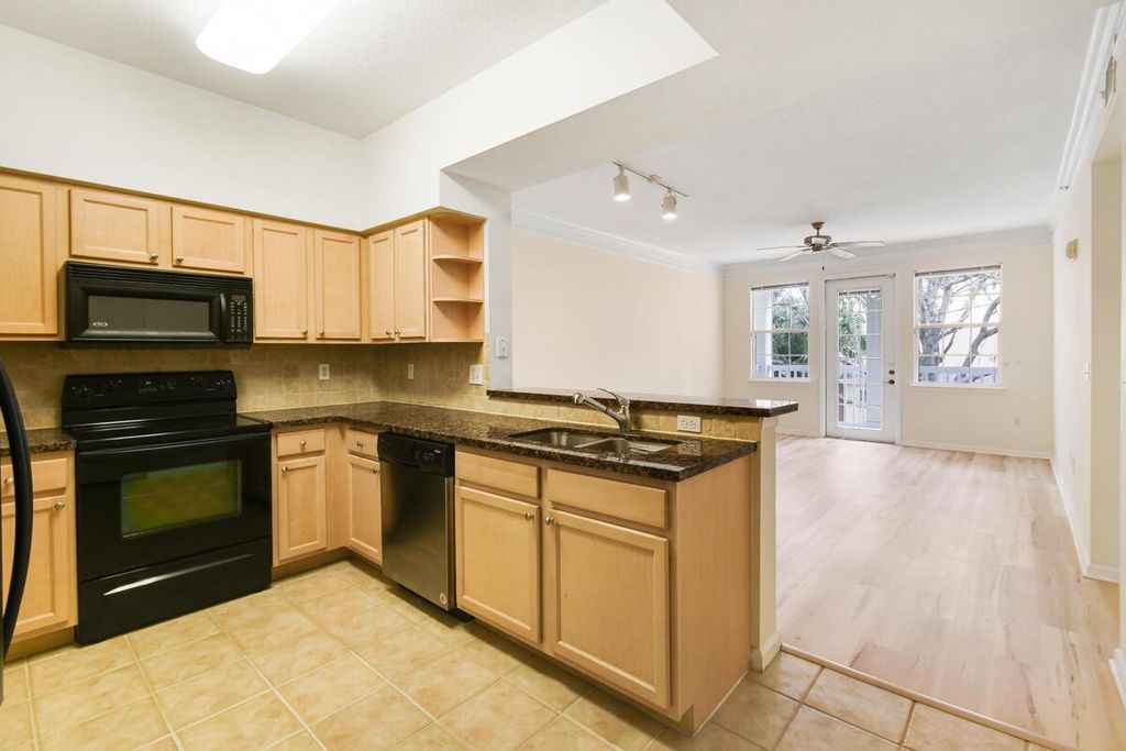 Photo of 275 Murcia Drive #204, Jupiter, FL 33458 (MLS # R11095595)