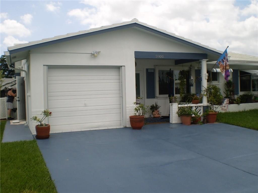 Mainlands Of Tamarac Lake - Residential