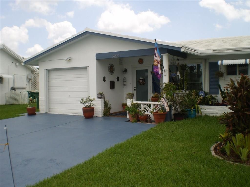 Mainlands Of Tamarac Lake - Residential