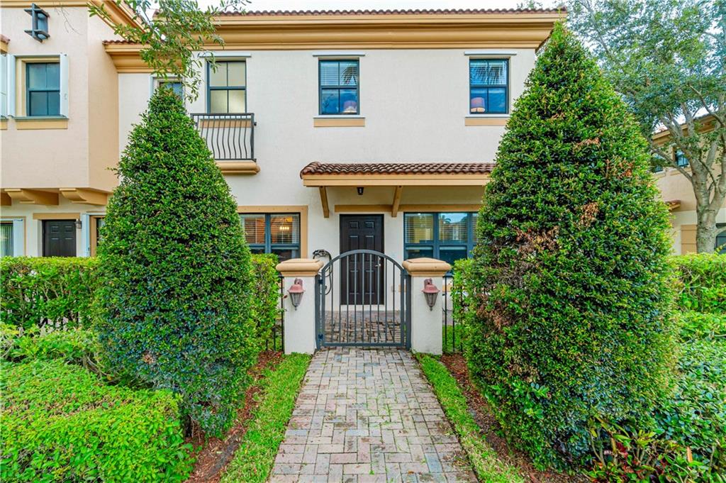 Grand Cypress - Residential