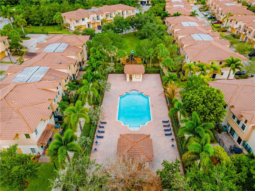 Grand Cypress - Residential