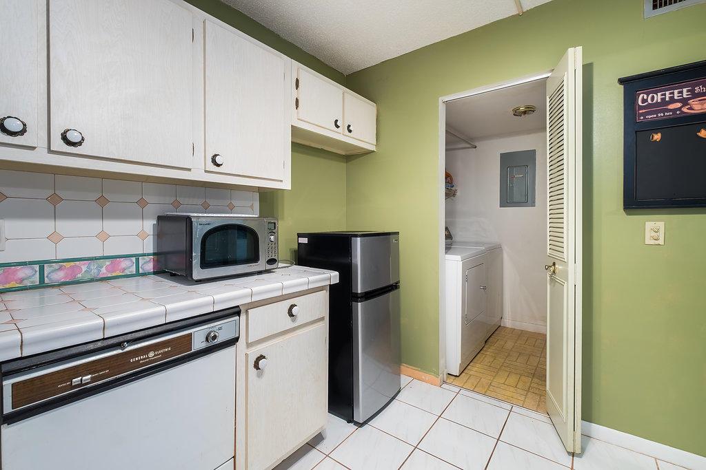 Pine Ridge At Haverhill Condo - Residential