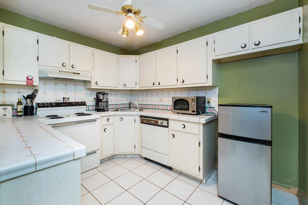 Pine Ridge At Haverhill Condo - Residential