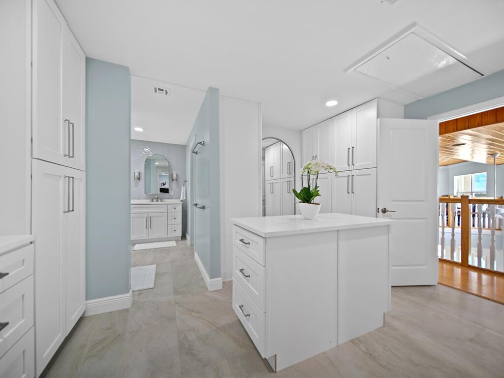 HIGH POINT - Residential