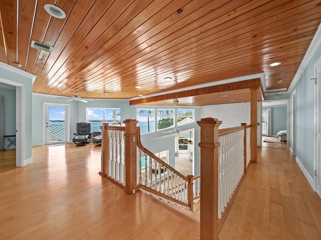 HIGH POINT - Residential