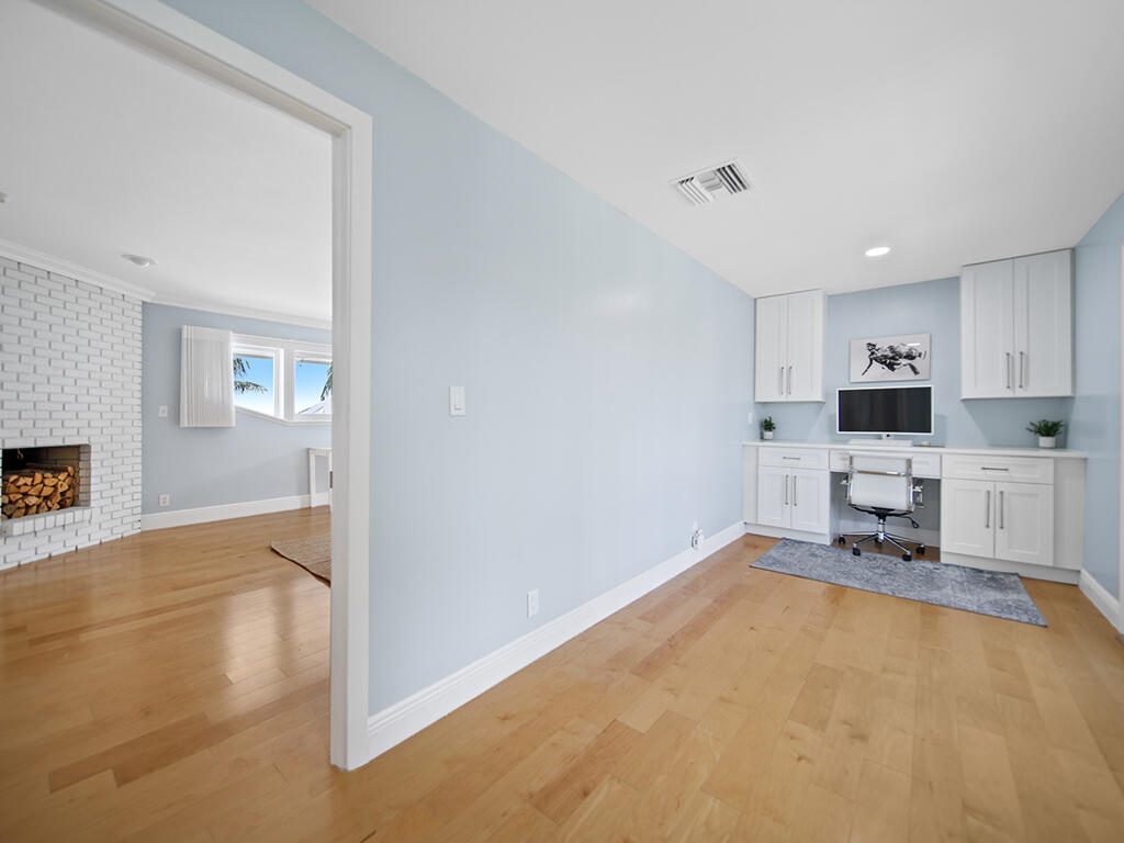 HIGH POINT - Residential