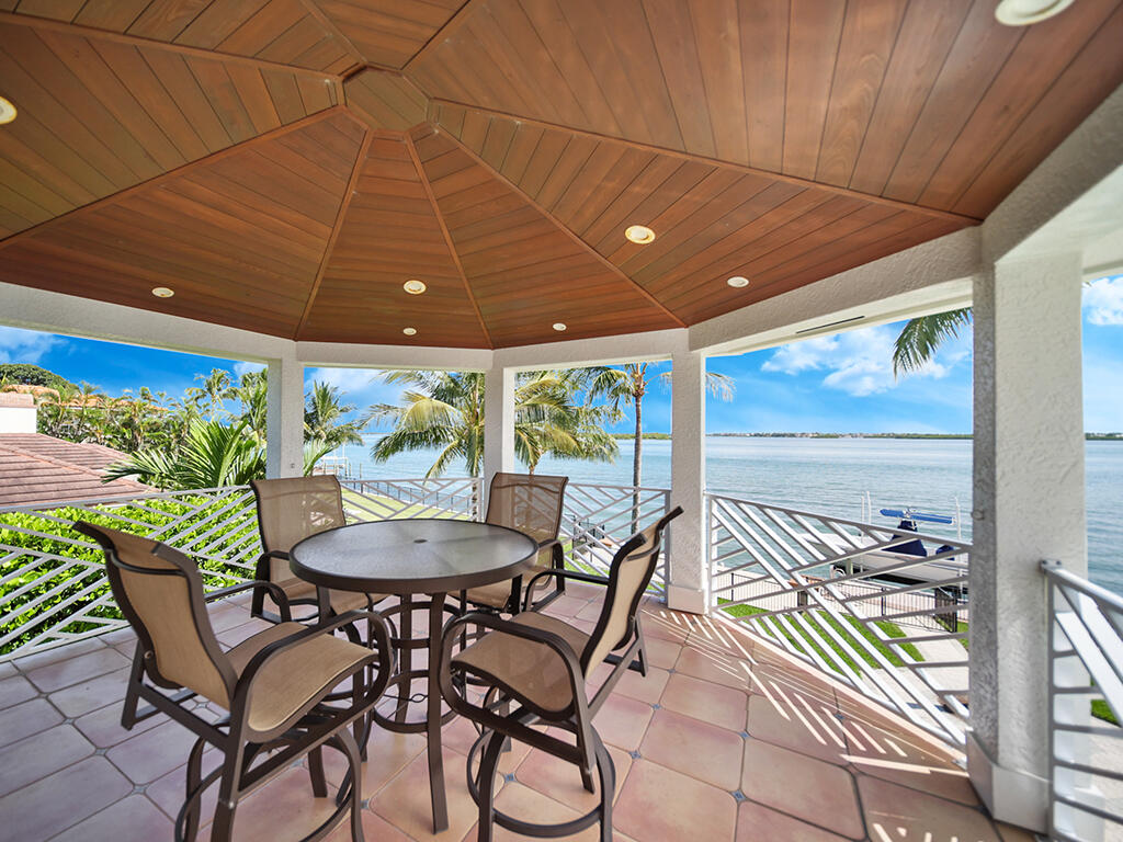 HIGH POINT - Residential