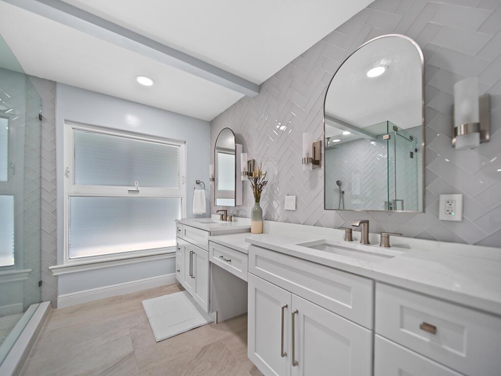 HIGH POINT - Residential