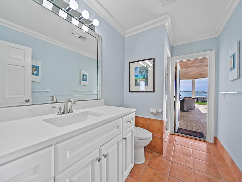 HIGH POINT - Residential