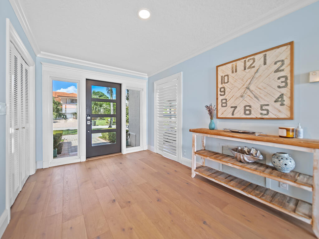 HIGH POINT - Residential