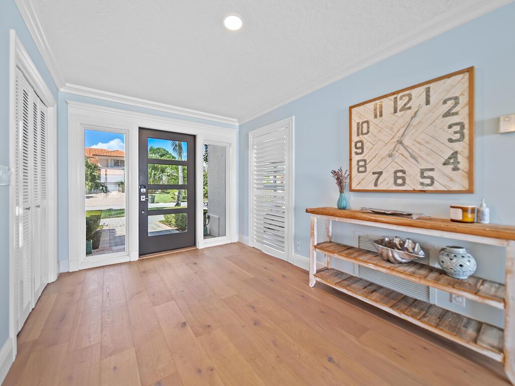 HIGH POINT - Residential