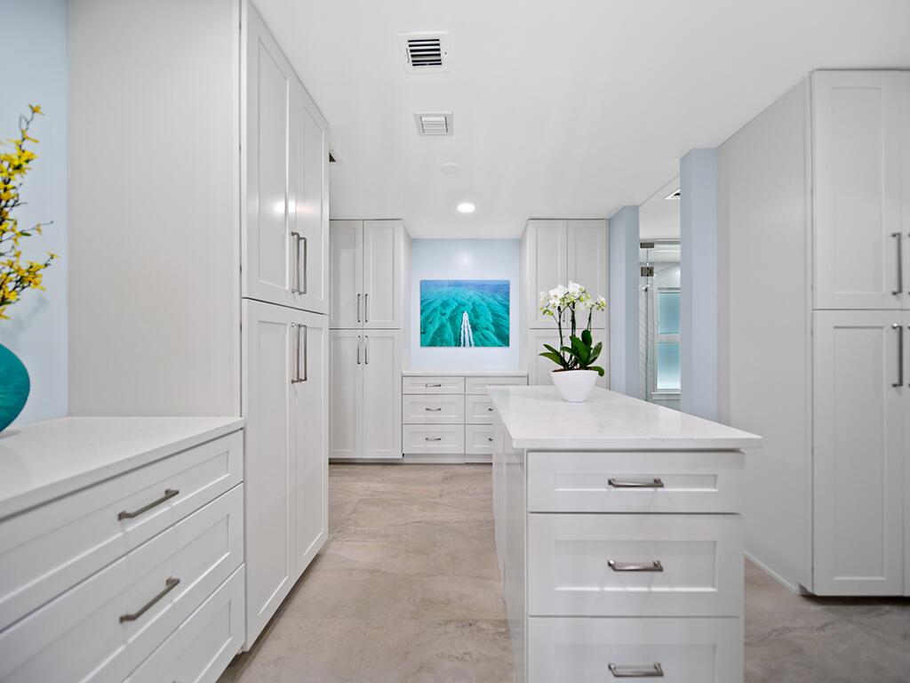 HIGH POINT - Residential