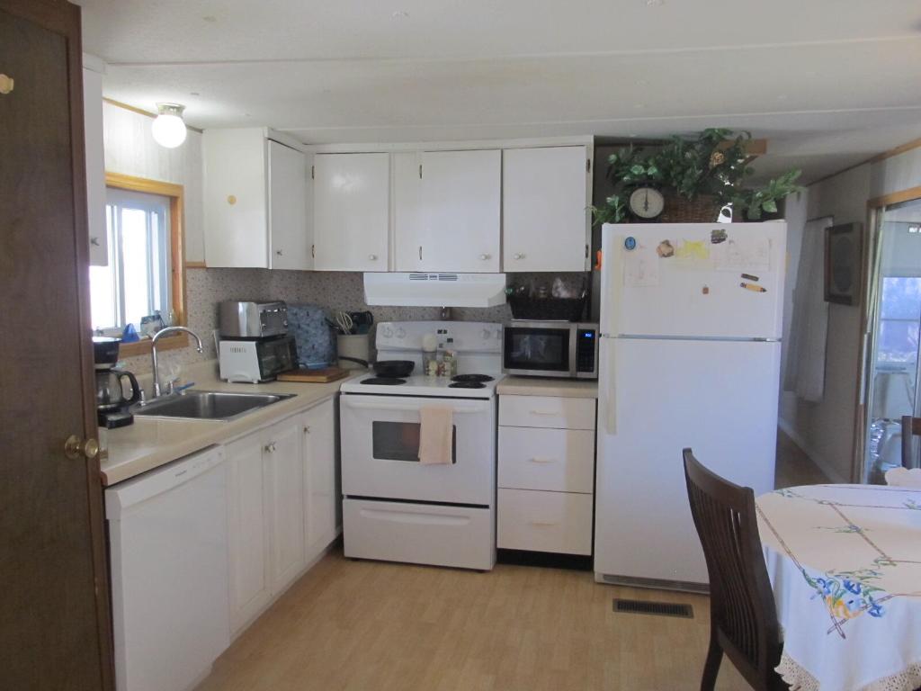 JAMAICA BAY MOBILE HOME CO OP - Residential