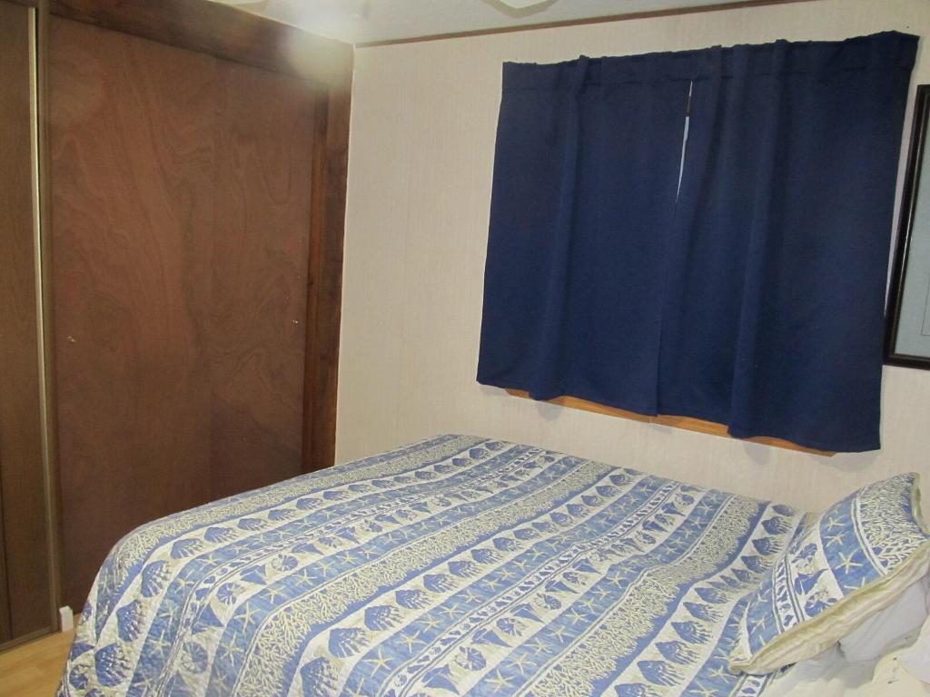 JAMAICA BAY MOBILE HOME CO OP - Residential