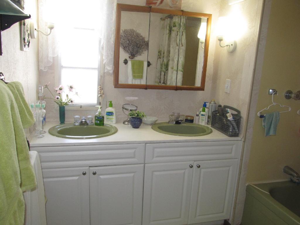 JAMAICA BAY MOBILE HOME CO OP - Residential