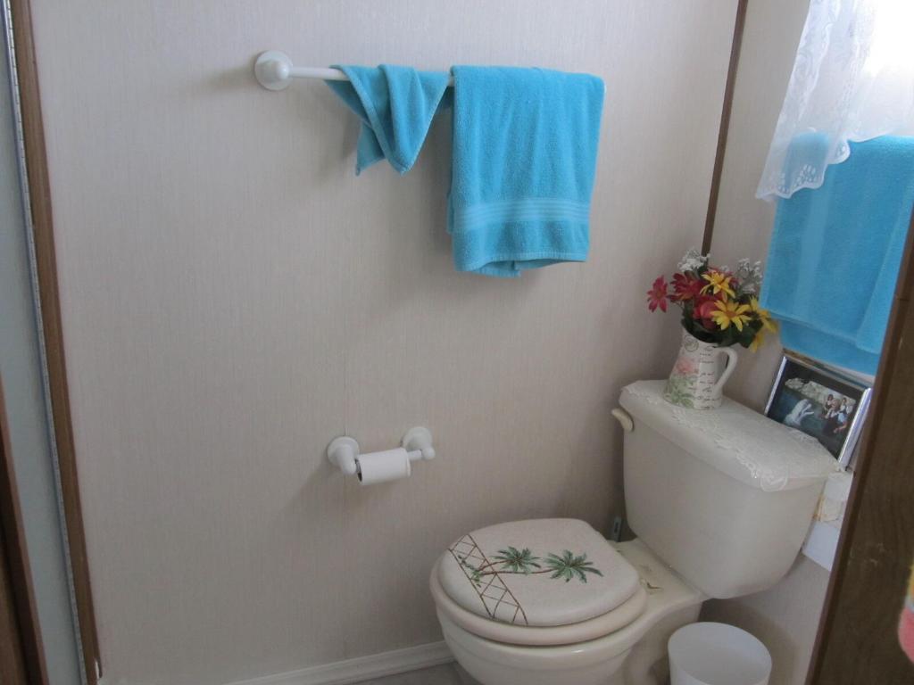 JAMAICA BAY MOBILE HOME CO OP - Residential