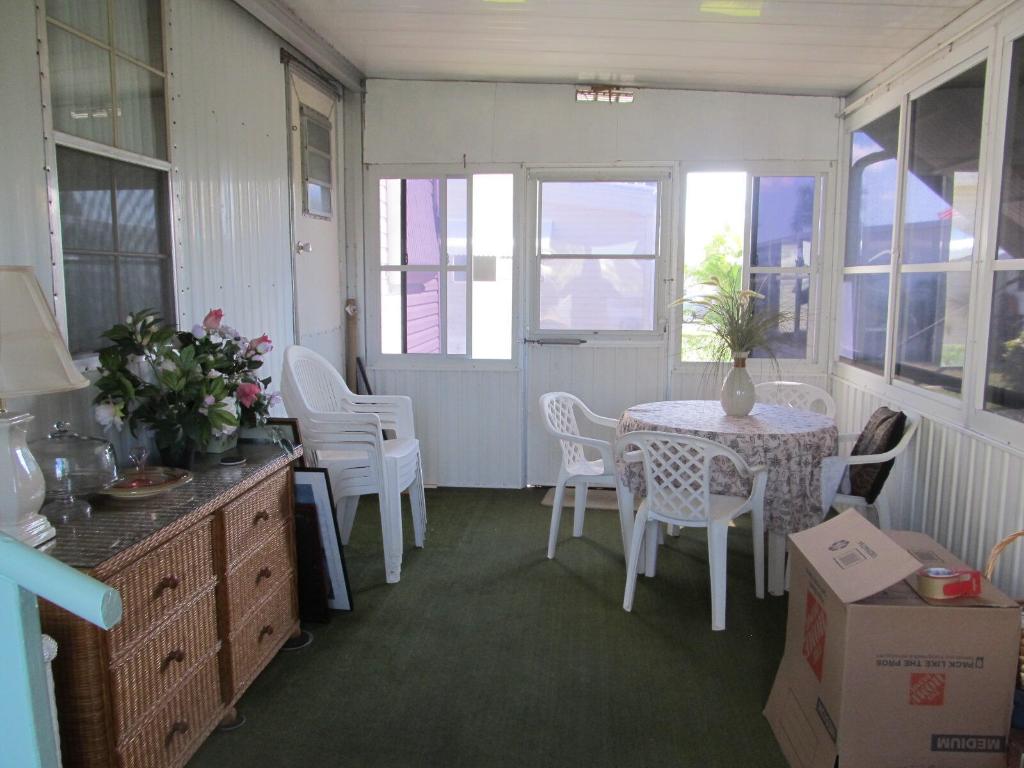 JAMAICA BAY MOBILE HOME CO OP - Residential