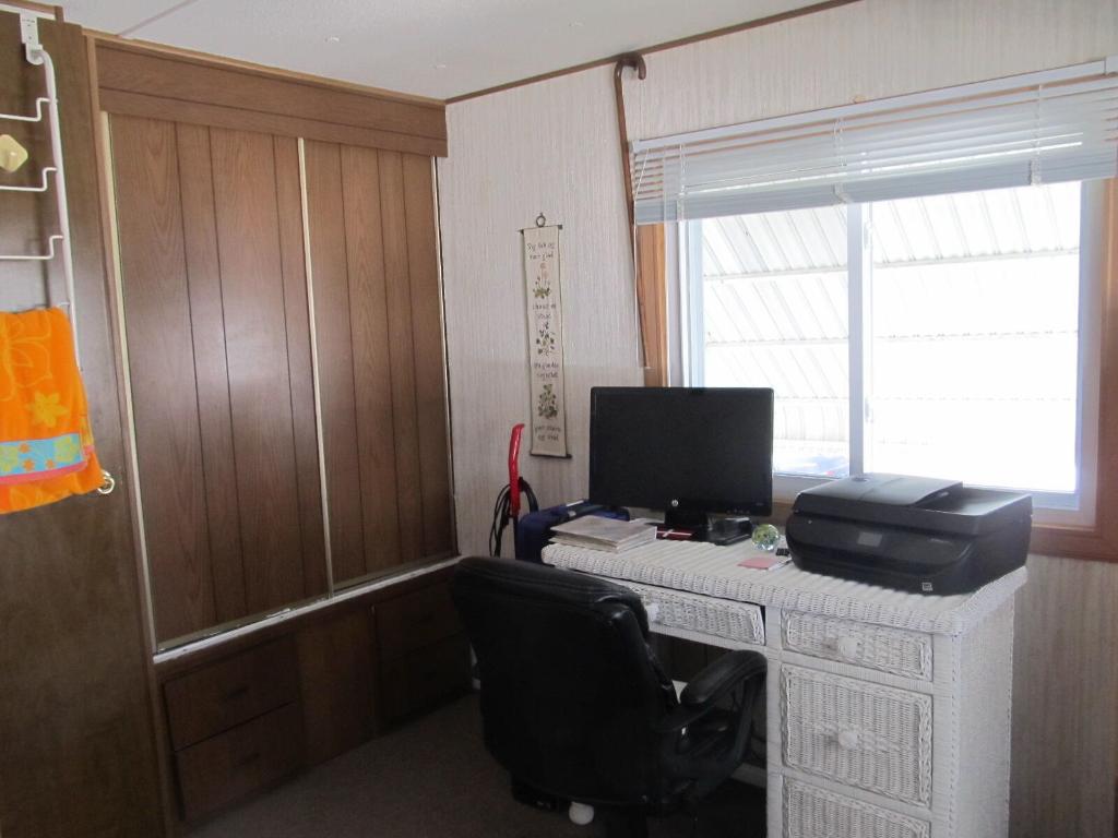 JAMAICA BAY MOBILE HOME CO OP - Residential