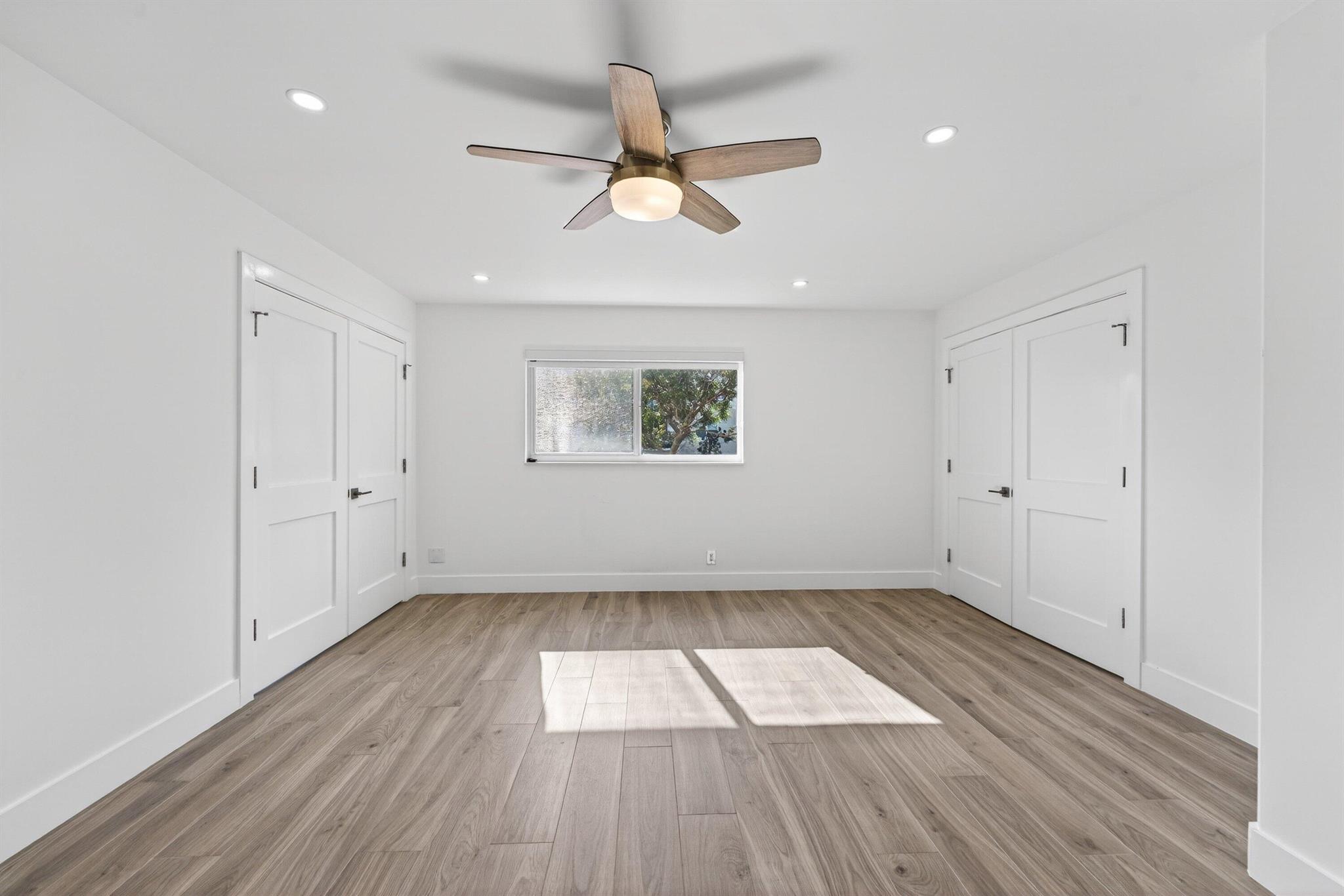 JAMES PLACE CONDO - Residential