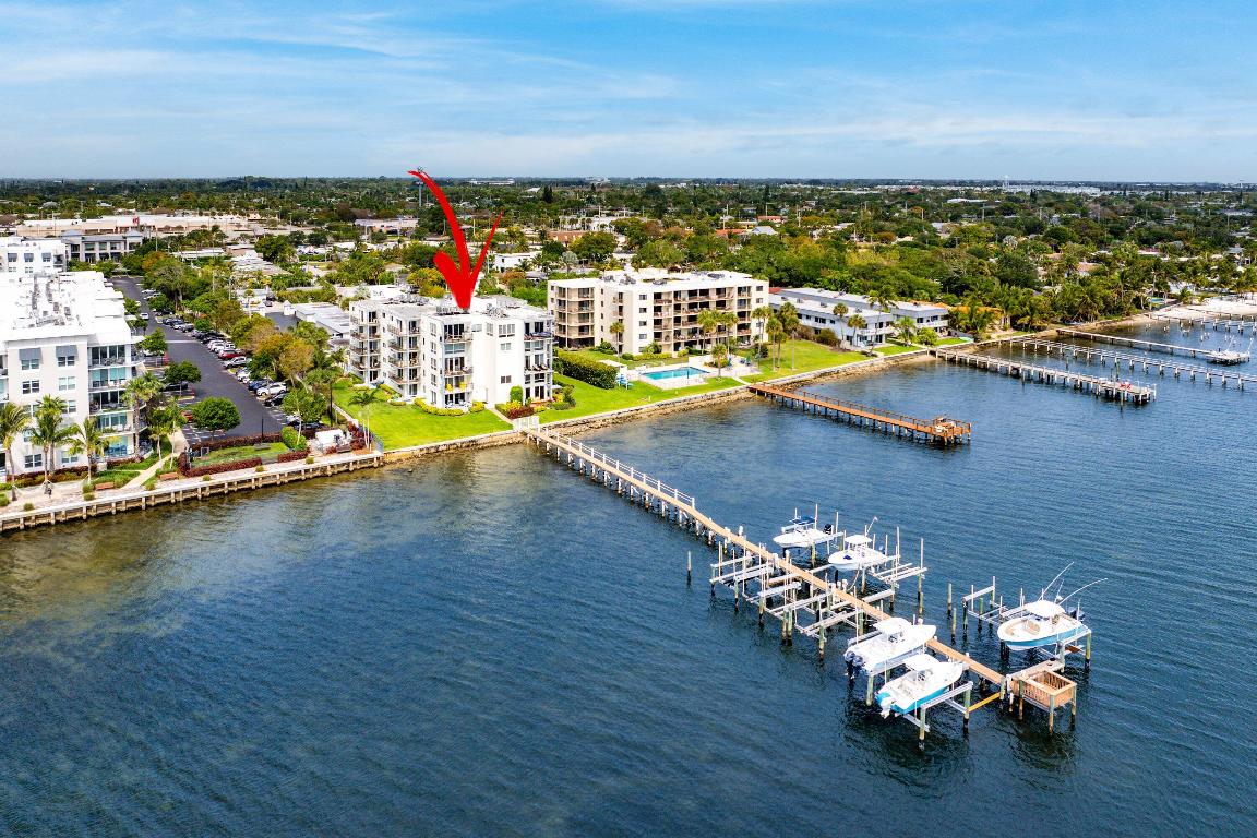 JAMES PLACE CONDO - Residential