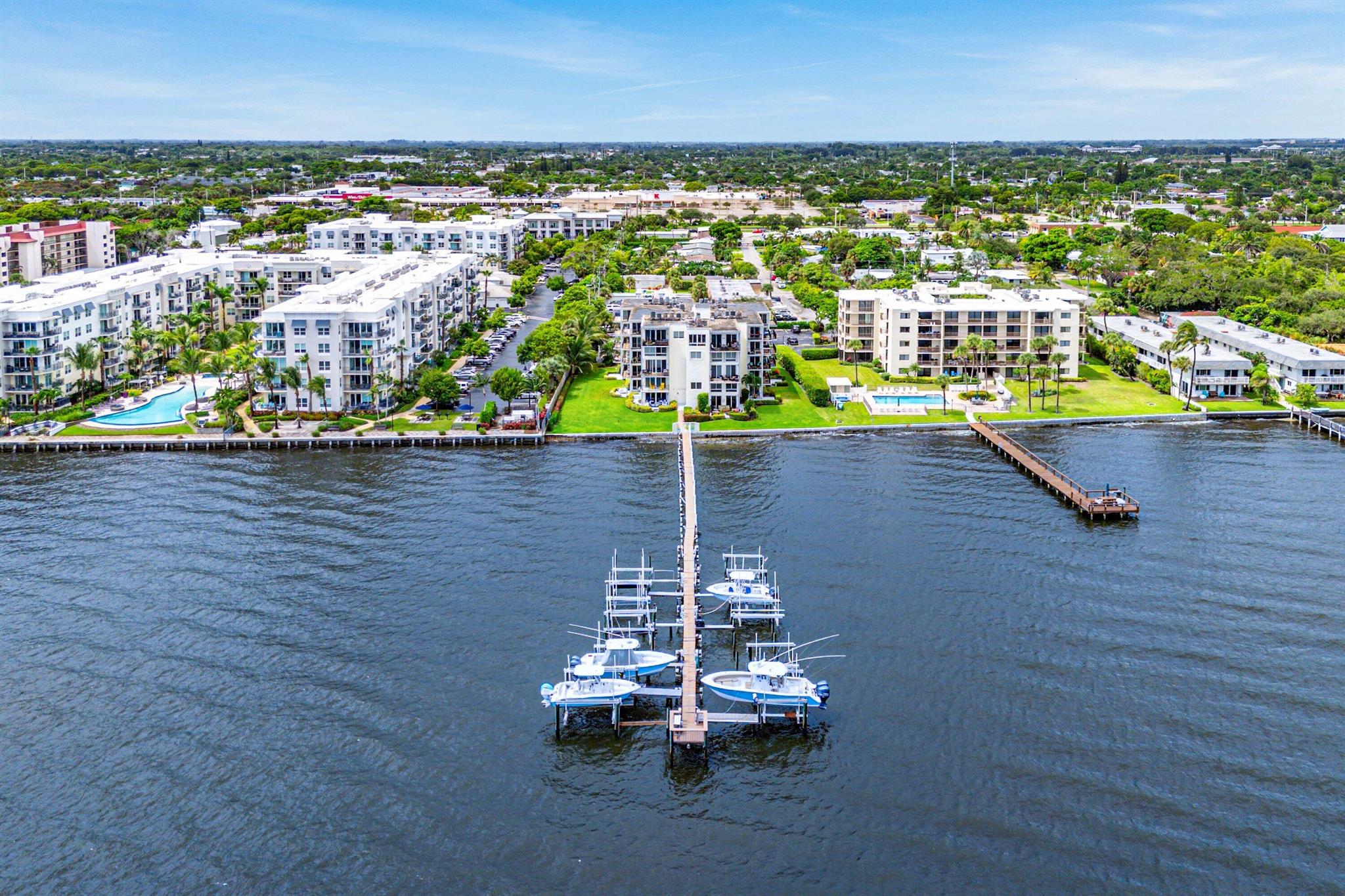 JAMES PLACE CONDO - Residential