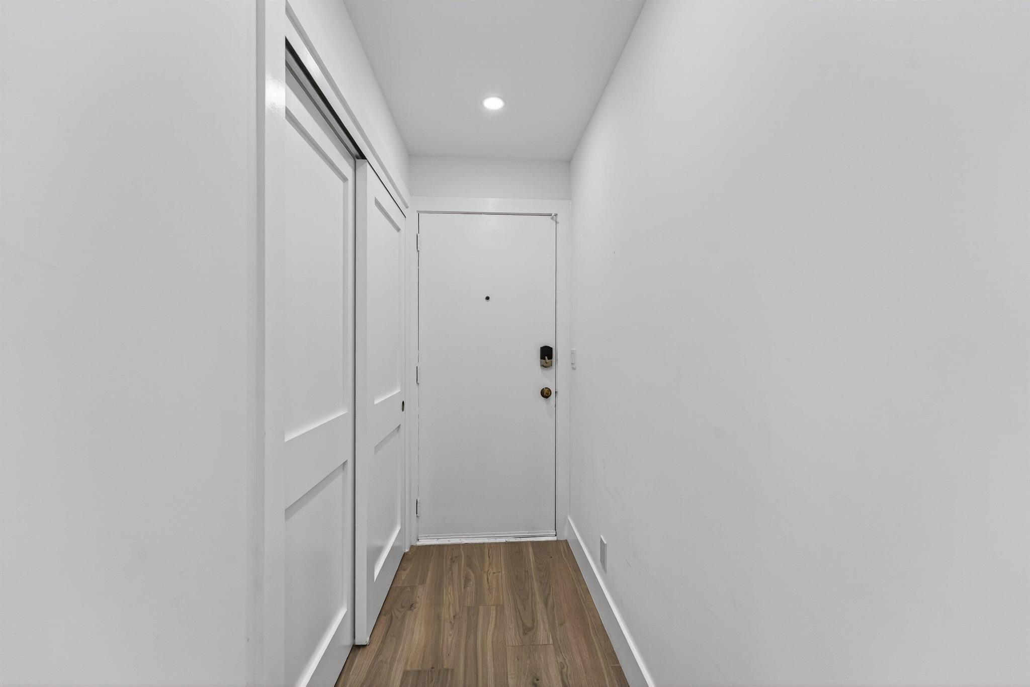 JAMES PLACE CONDO - Residential