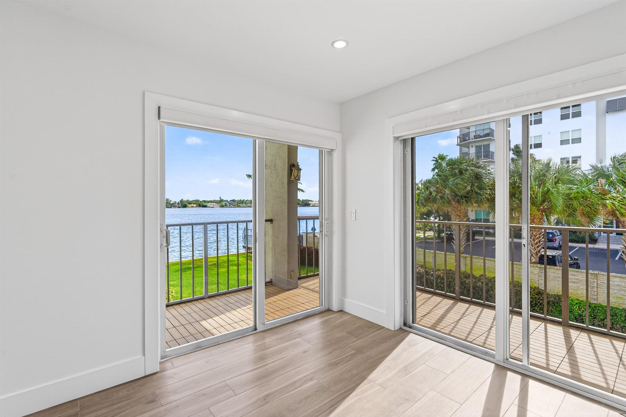 JAMES PLACE CONDO - Residential