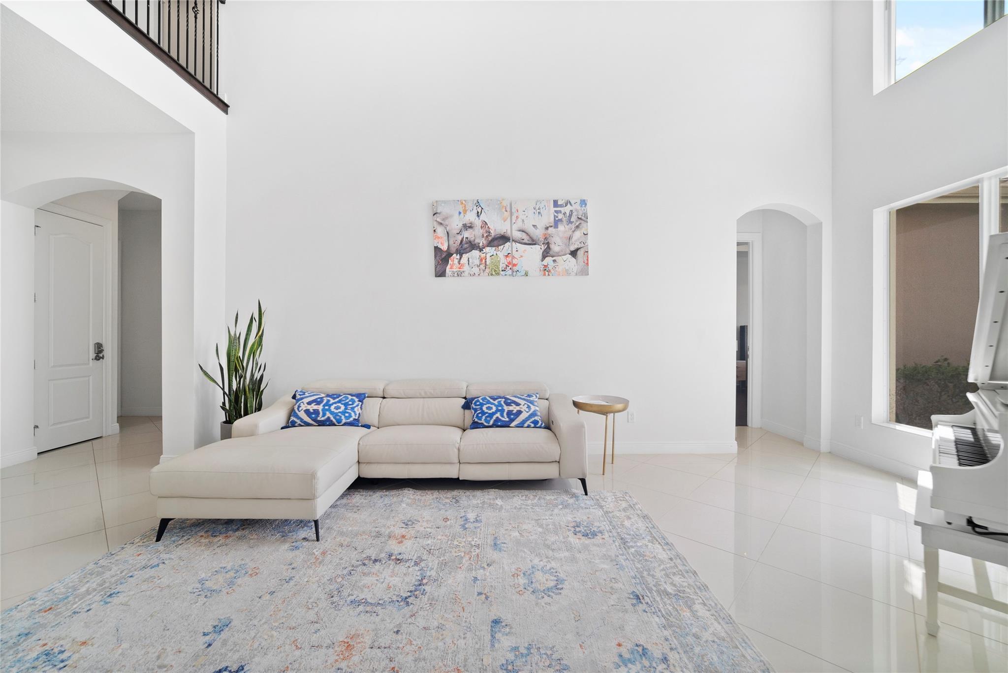 MiraLago - Residential