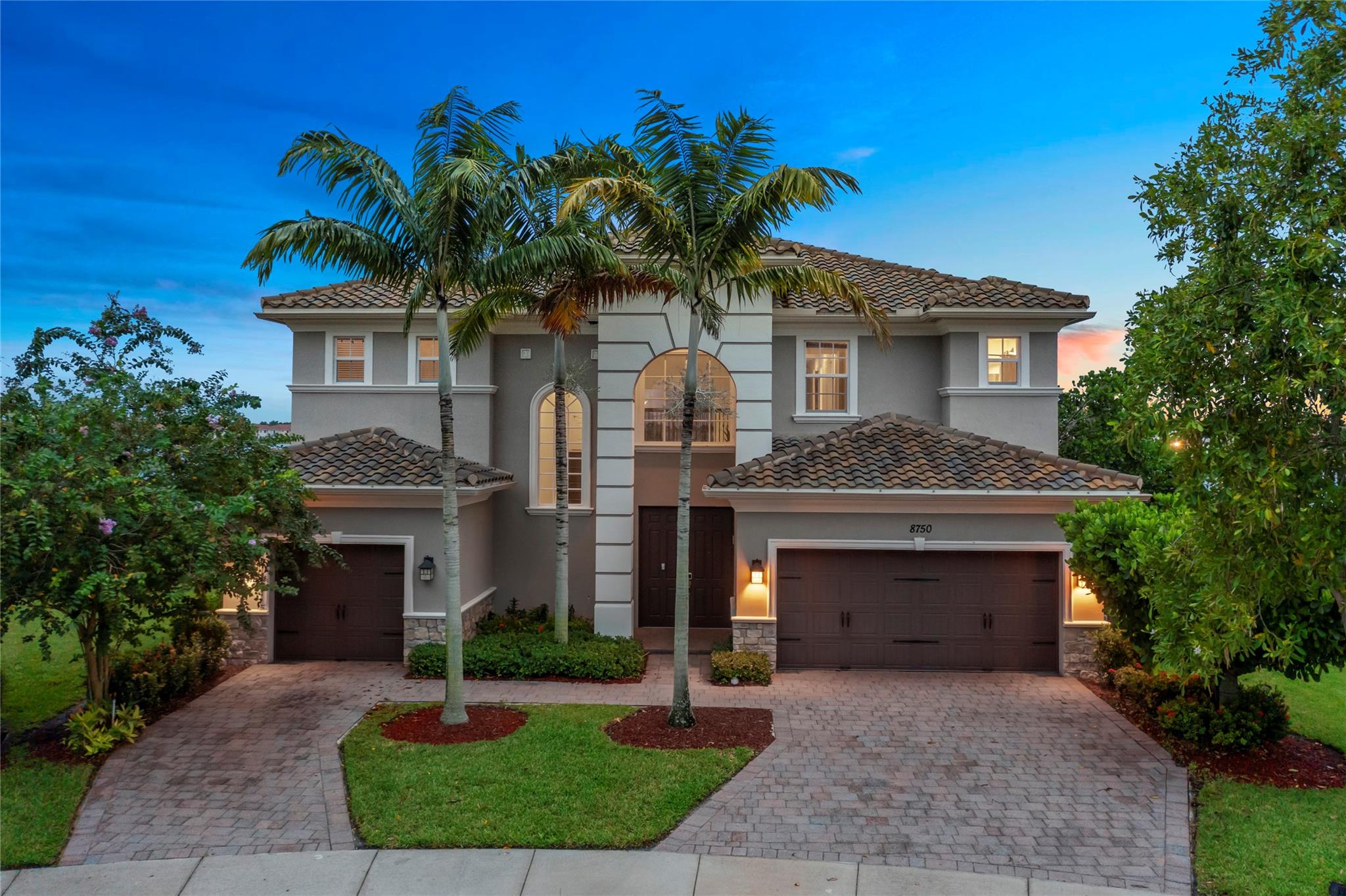 MiraLago - Residential