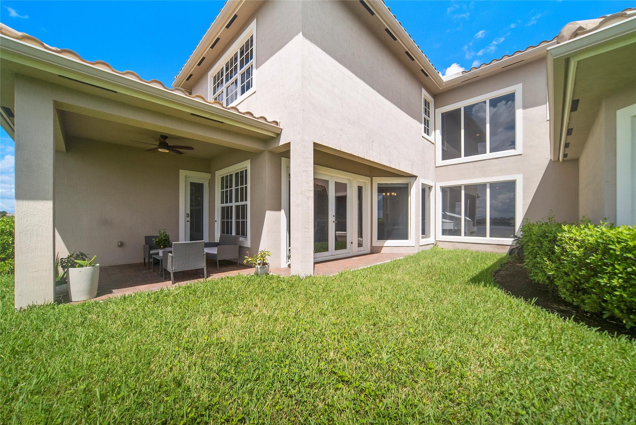 MiraLago - Residential