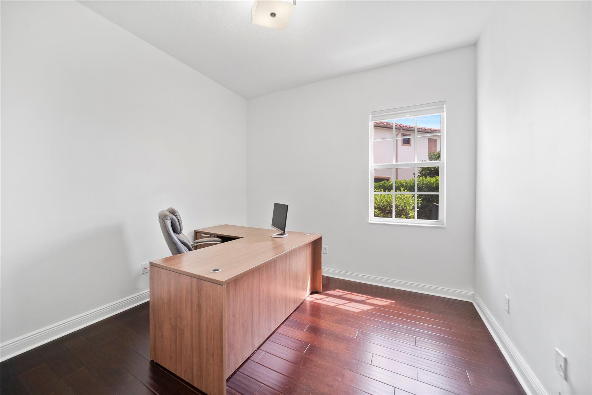 MiraLago - Residential