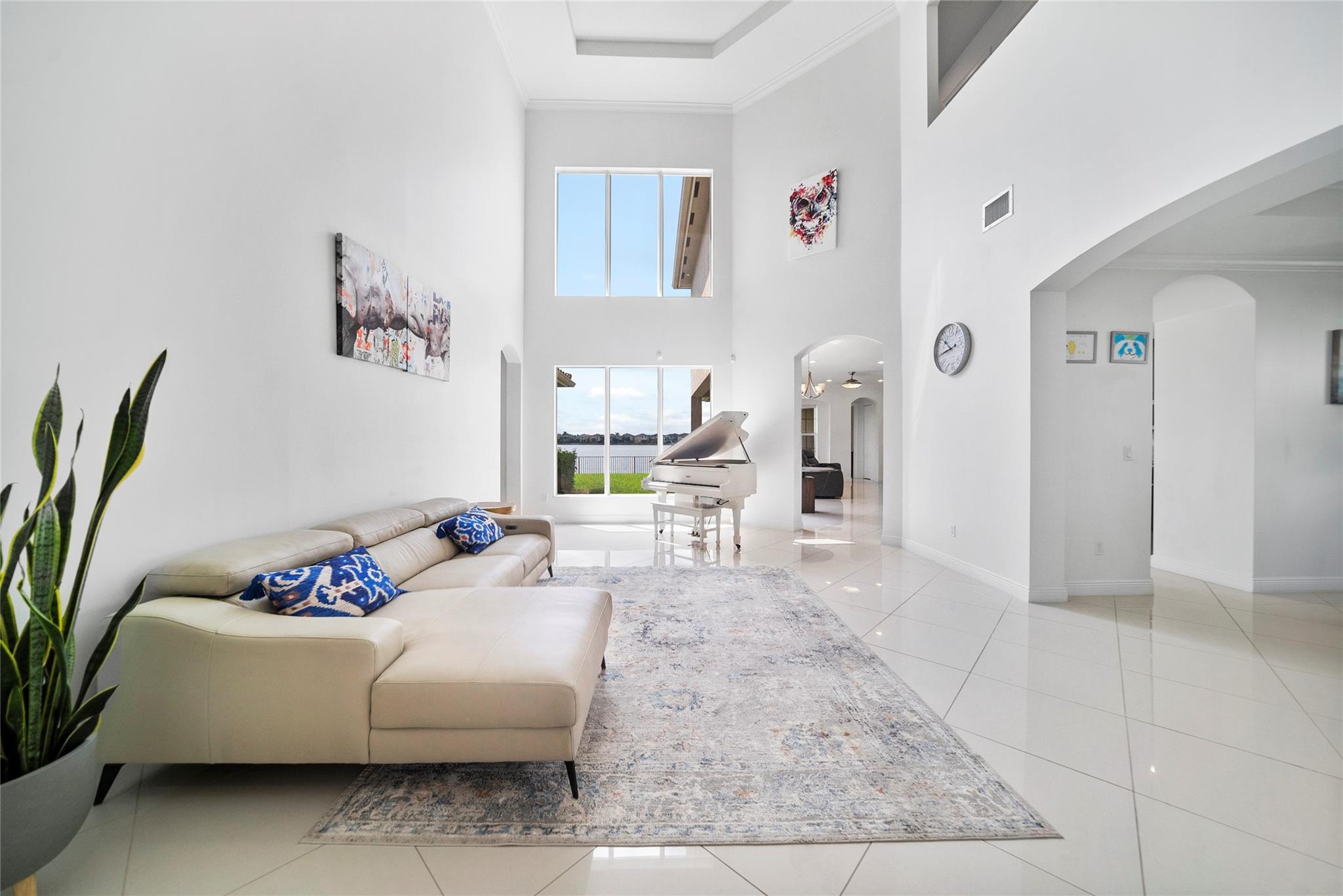 MiraLago - Residential