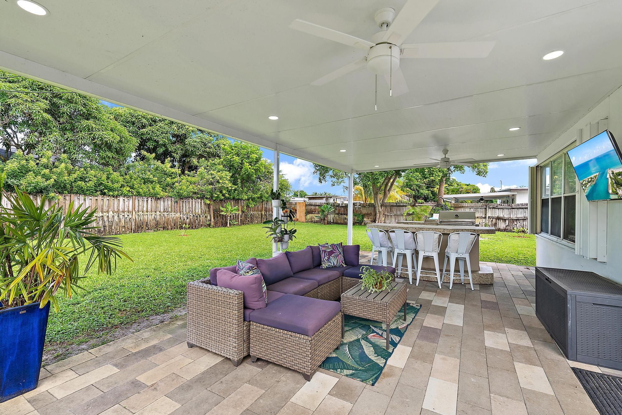 LAKE PARK - Residential