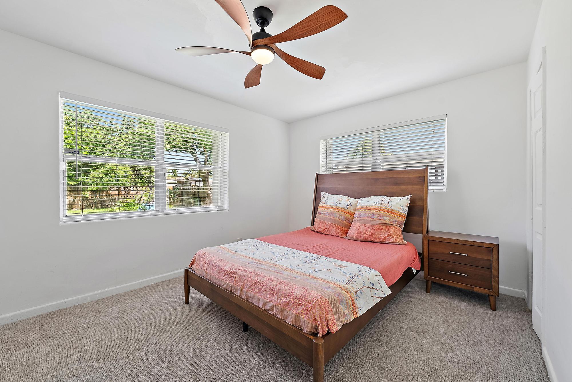 LAKE PARK - Residential