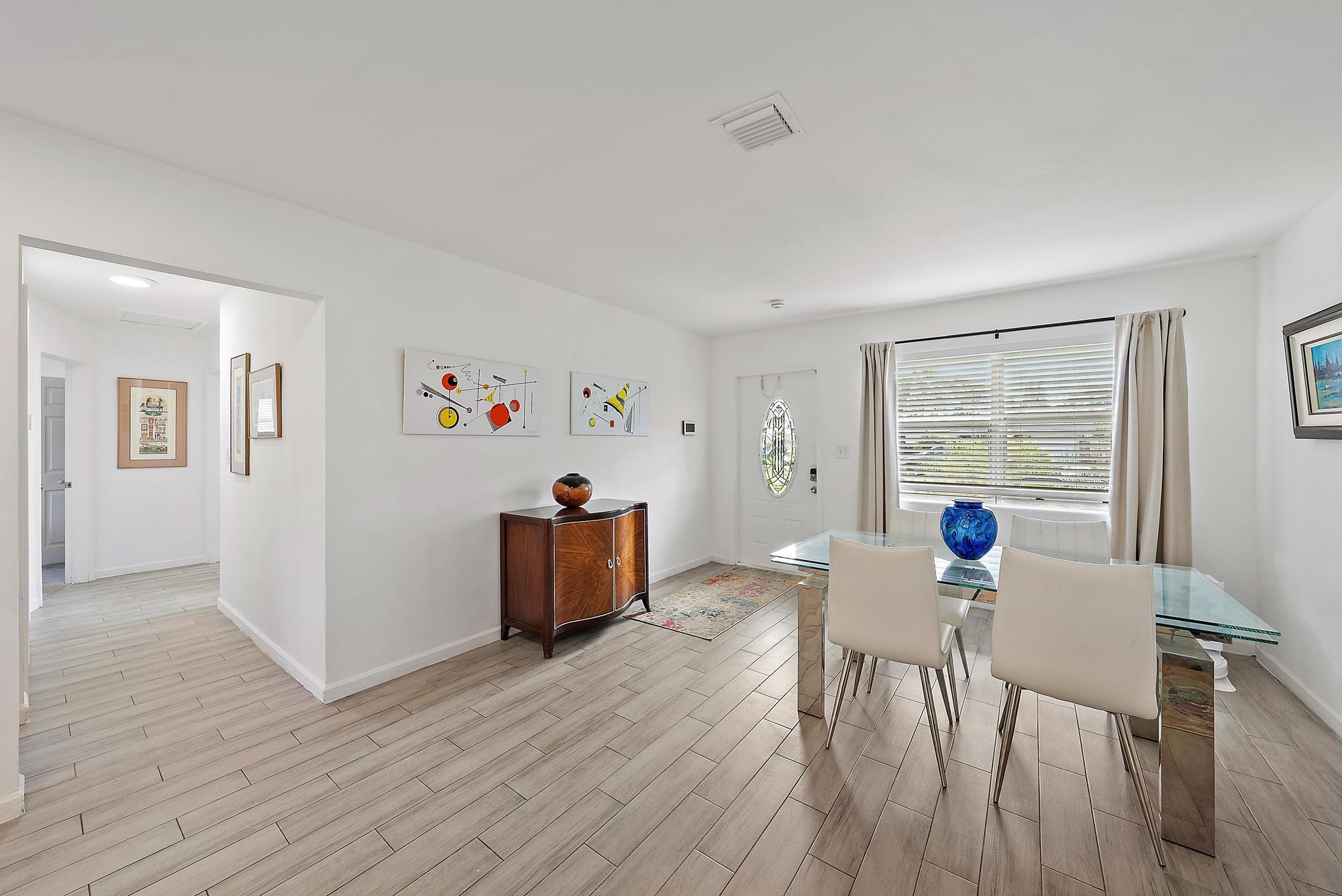 LAKE PARK - Residential