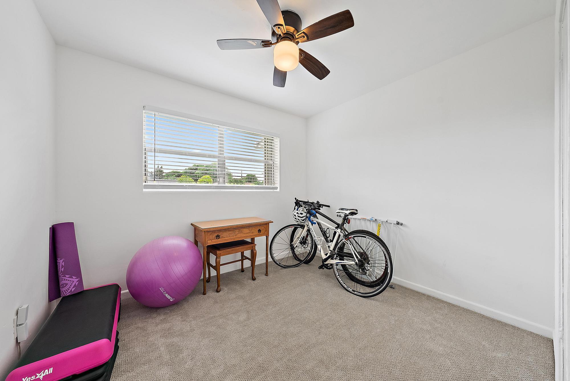 LAKE PARK - Residential