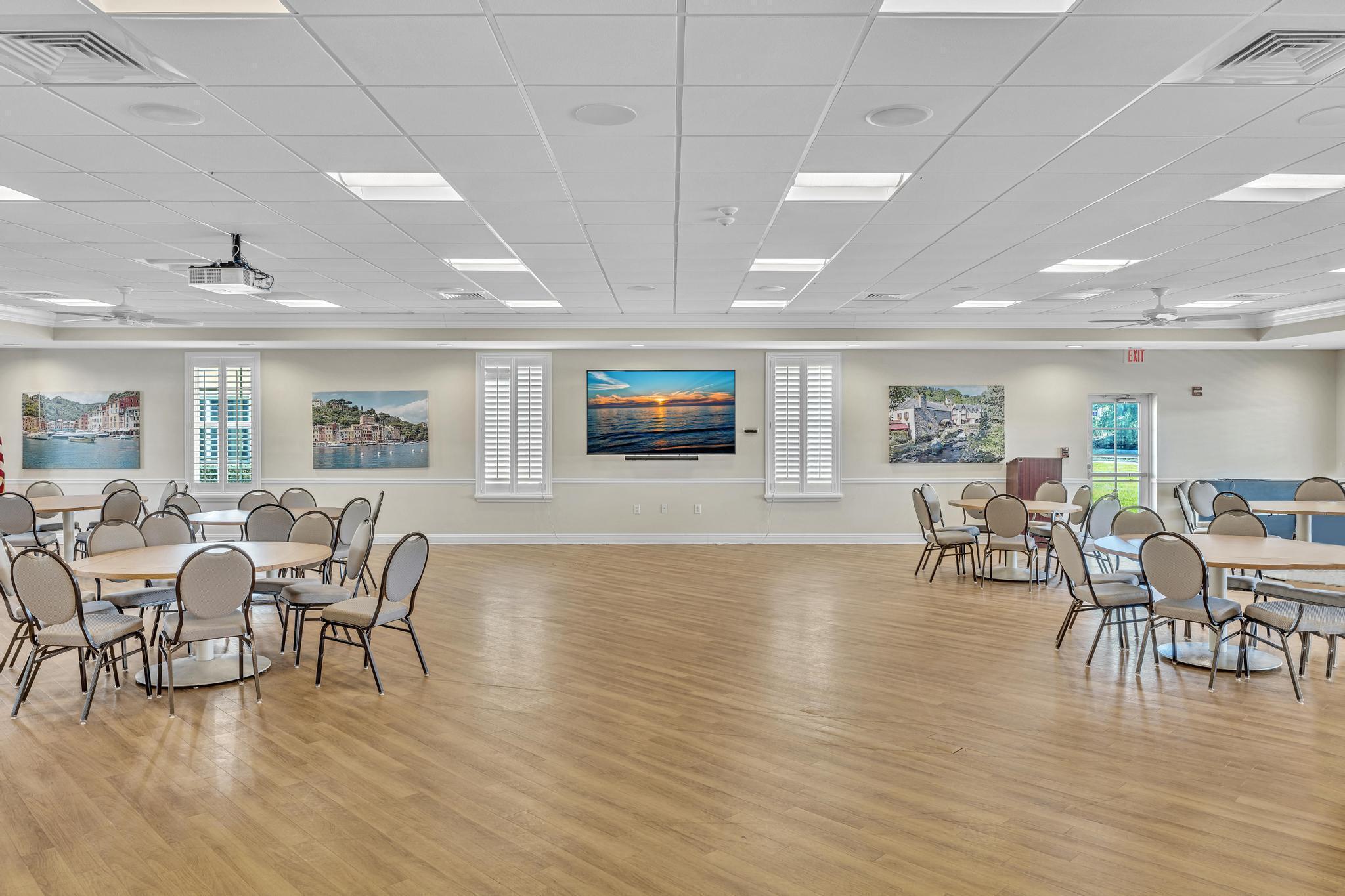 COLONIAL CLUB CONDO SEC 1 - Residential Lease