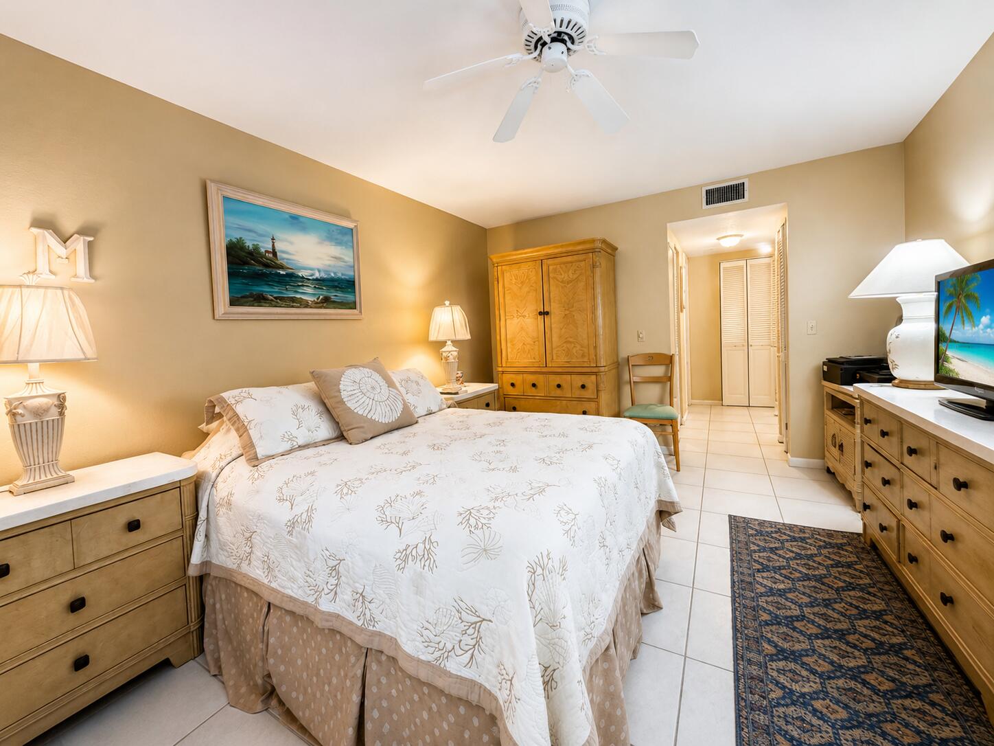 COLONIAL CLUB CONDO SEC 1 - Residential Lease