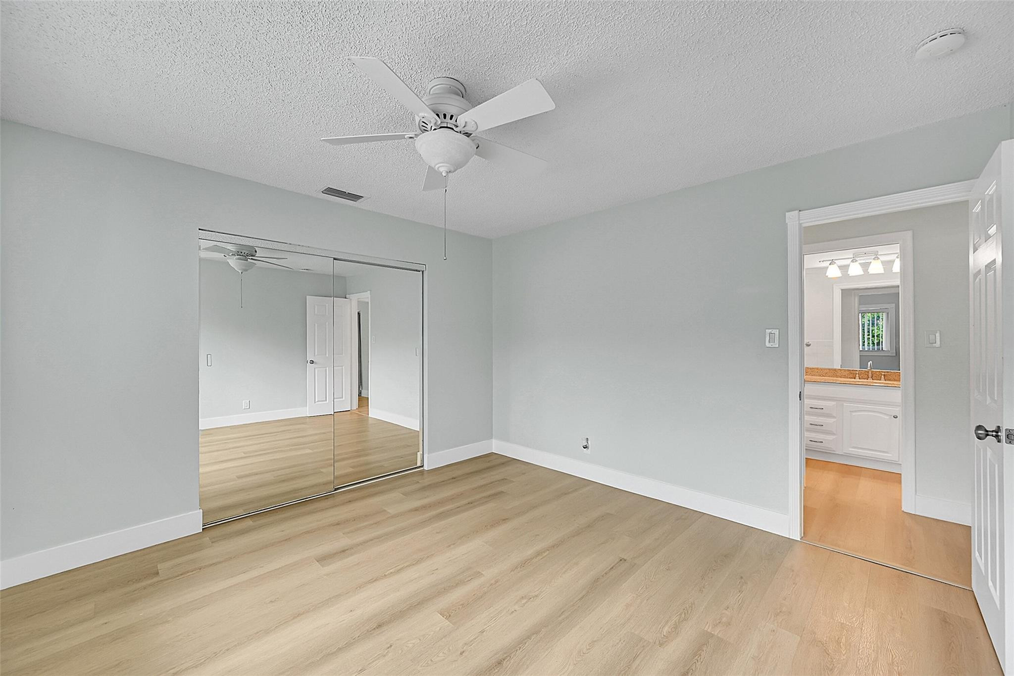 LAKEVIEW ESTATES SEC 1 REPLAT - Residential