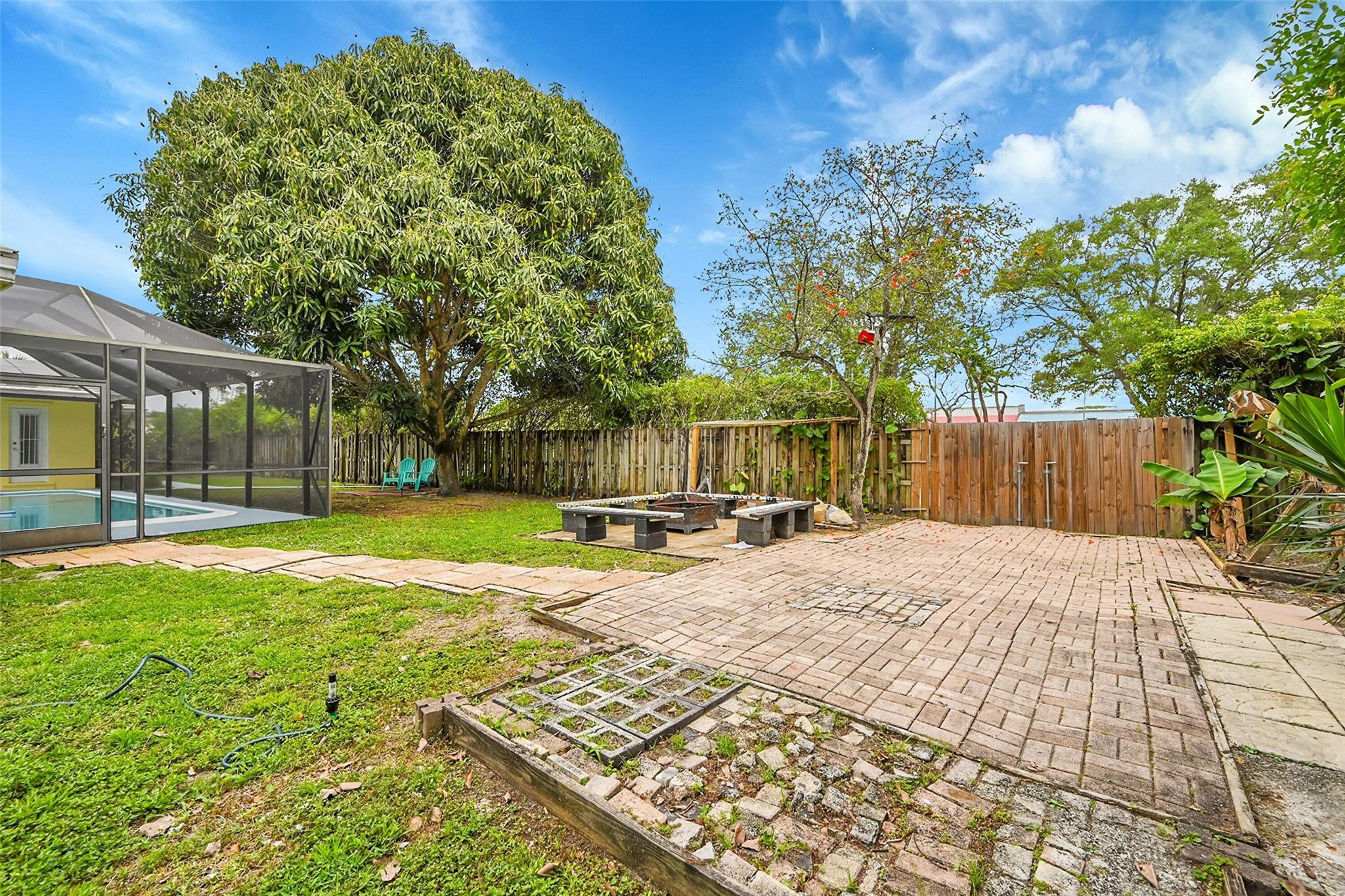 LAKEVIEW ESTATES SEC 1 REPLAT - Residential