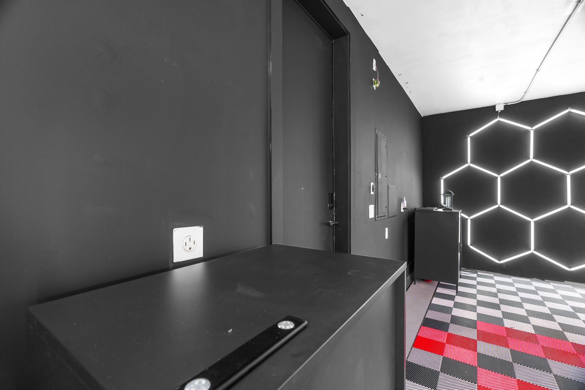 Village At Wilton Manors - Residential