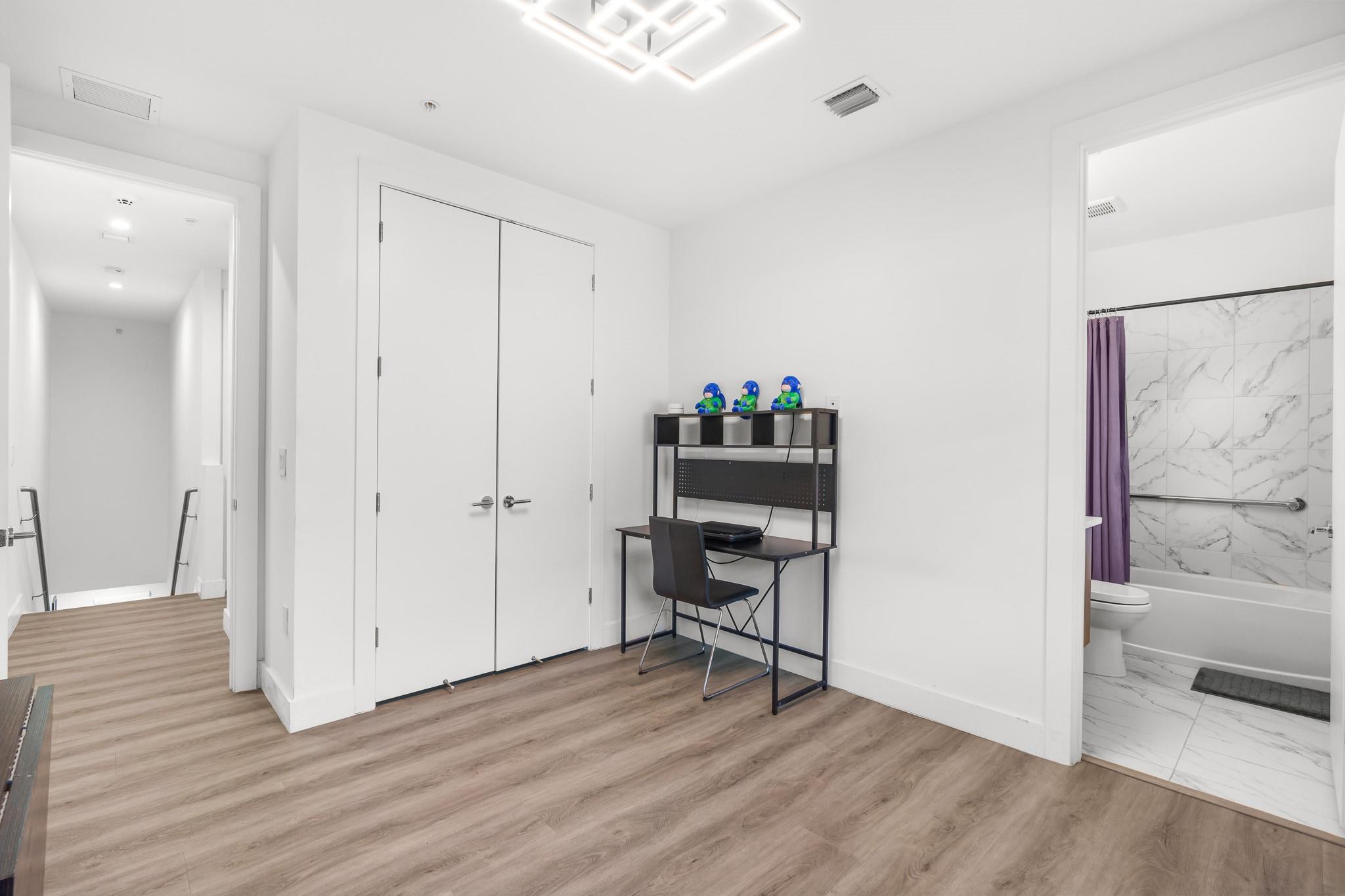 Village At Wilton Manors - Residential