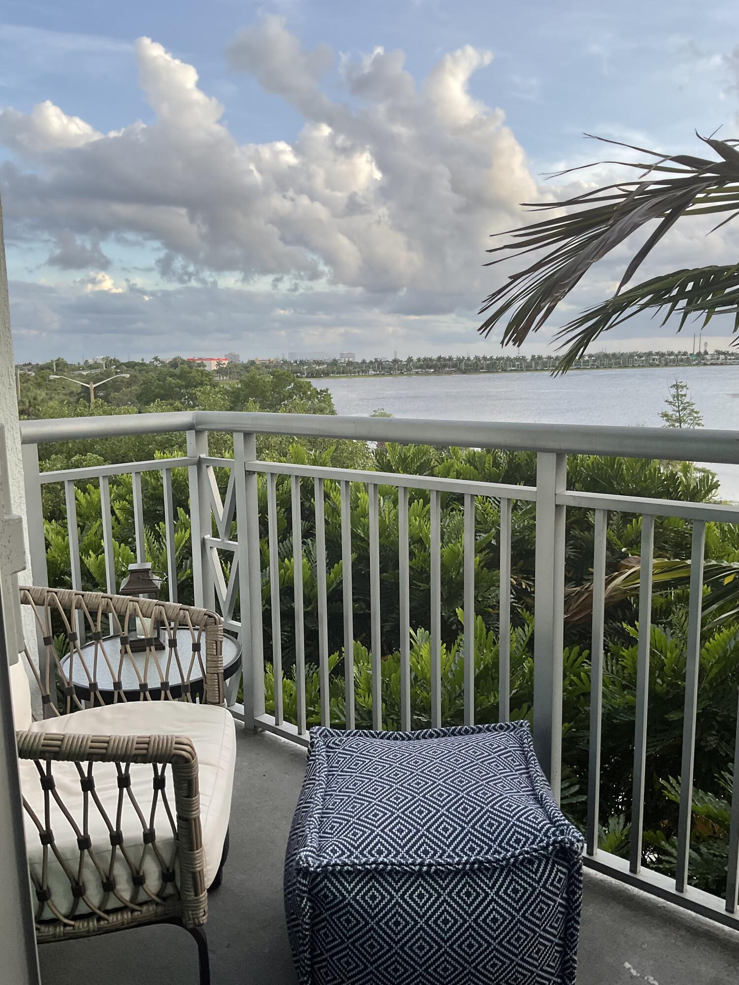 300 S Australian Avenue 328