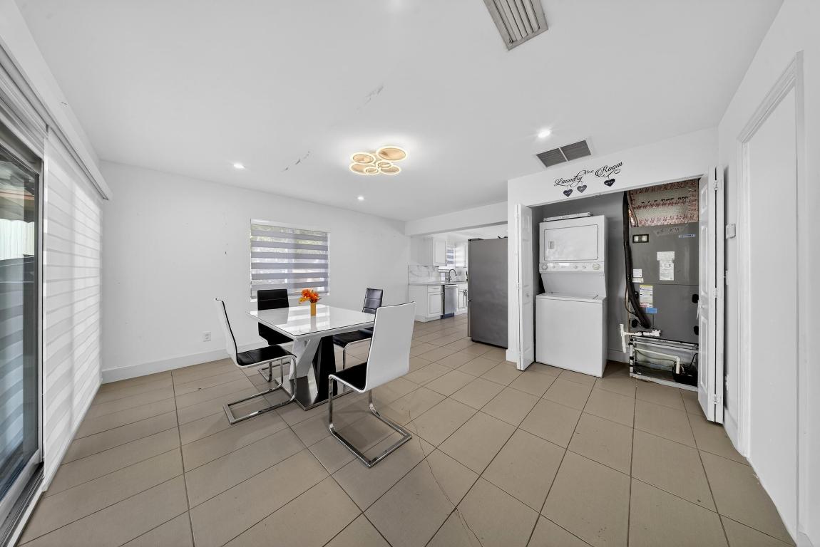 LAKEVIEW HGTS ADD 1 IN - Residential