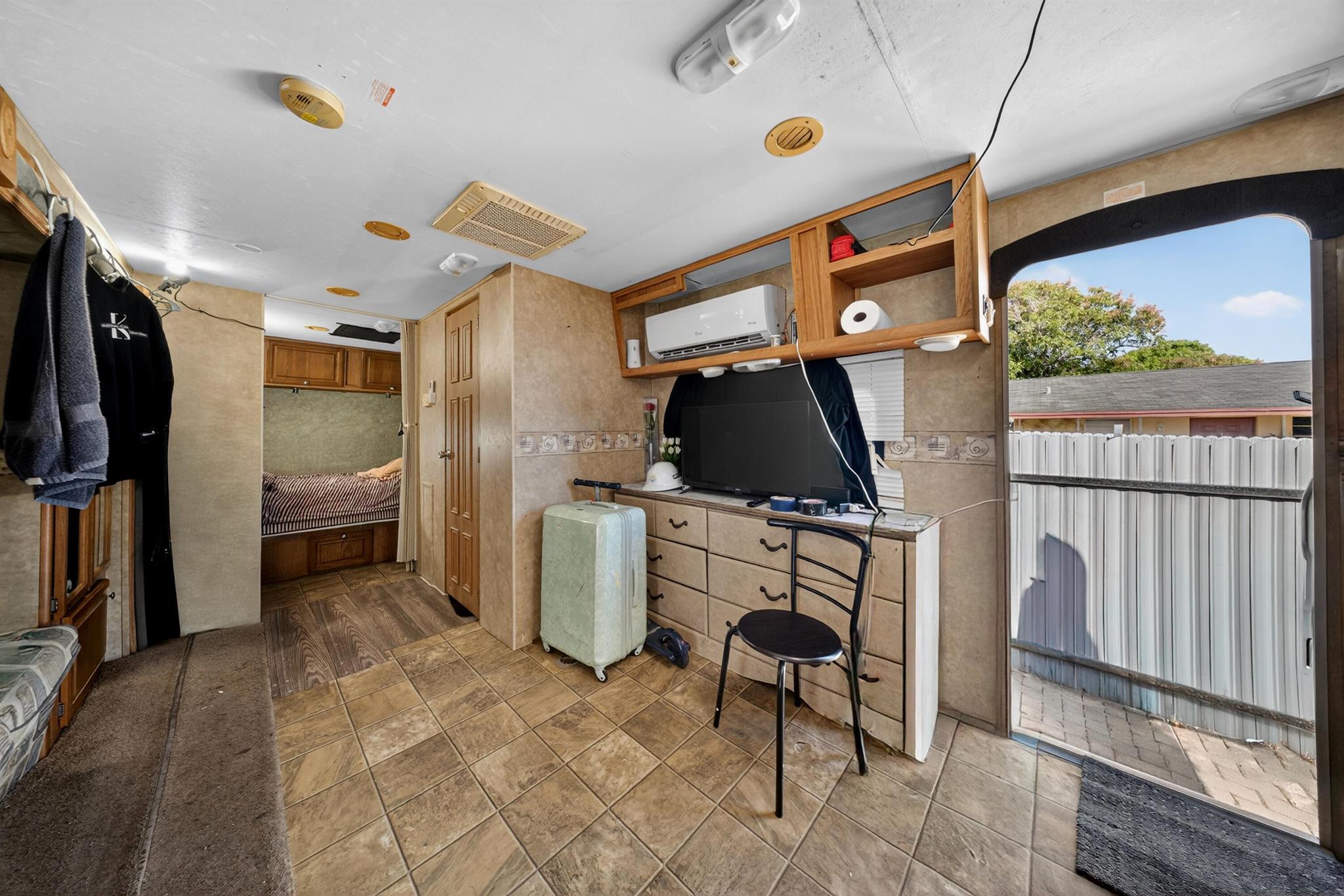 LAKEVIEW HGTS ADD 1 IN - Residential