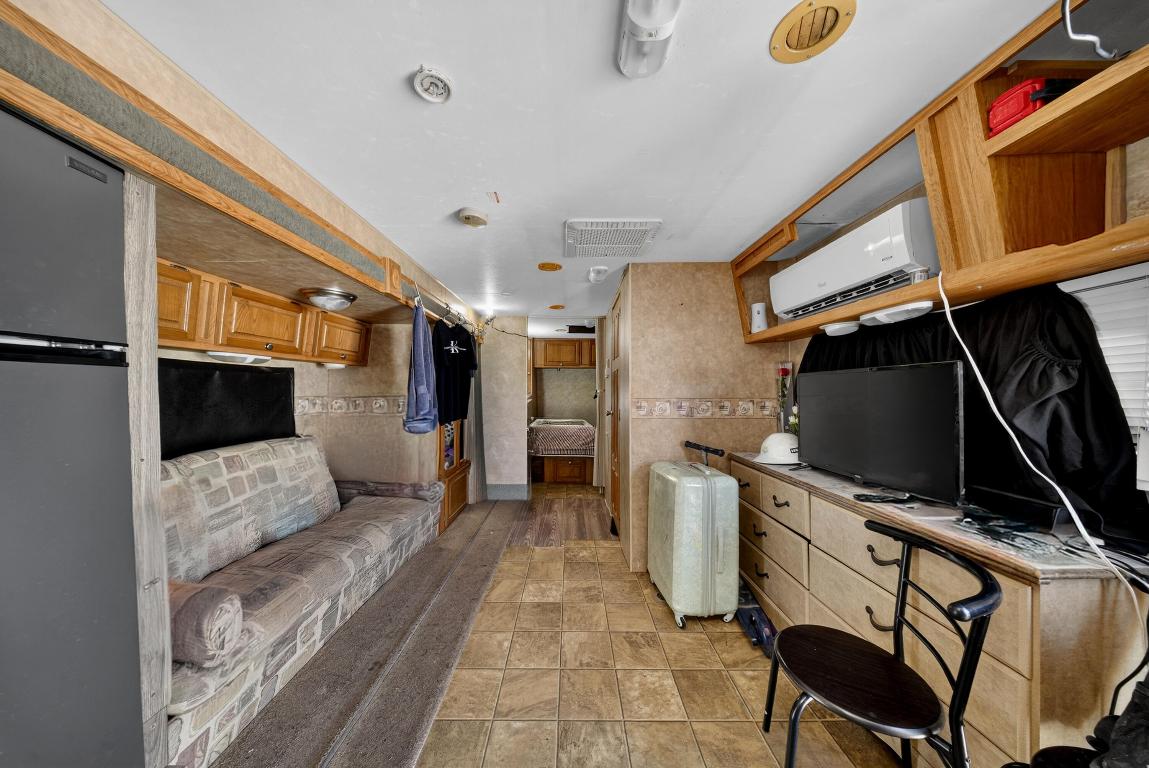 LAKEVIEW HGTS ADD 1 IN - Residential