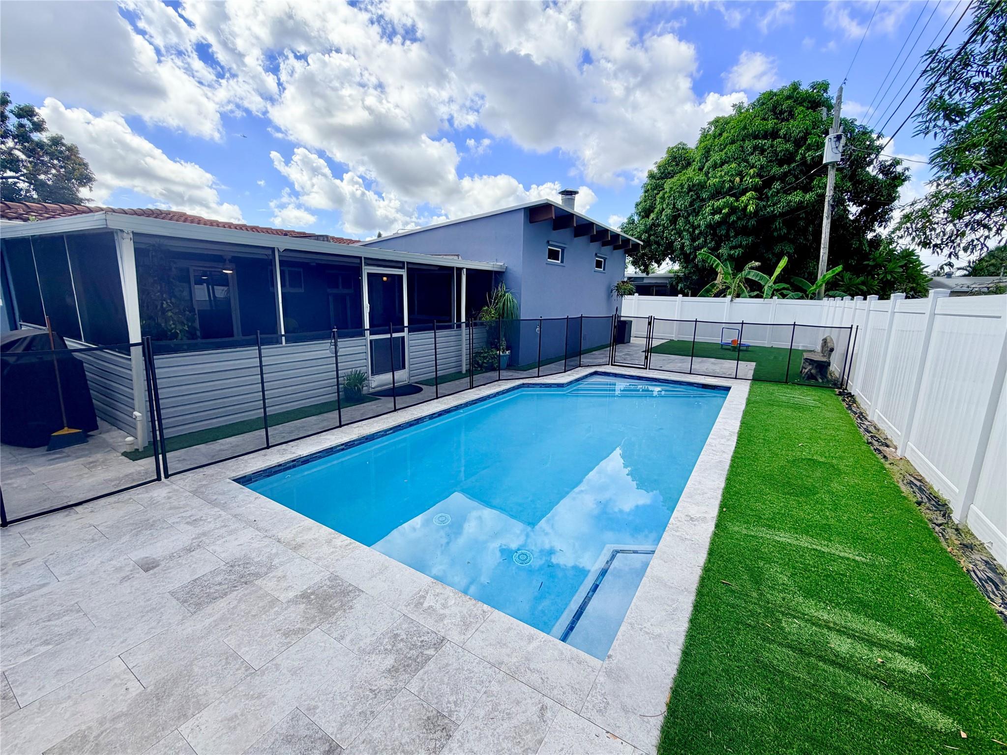 Jenada Villas 37-36 B - Residential