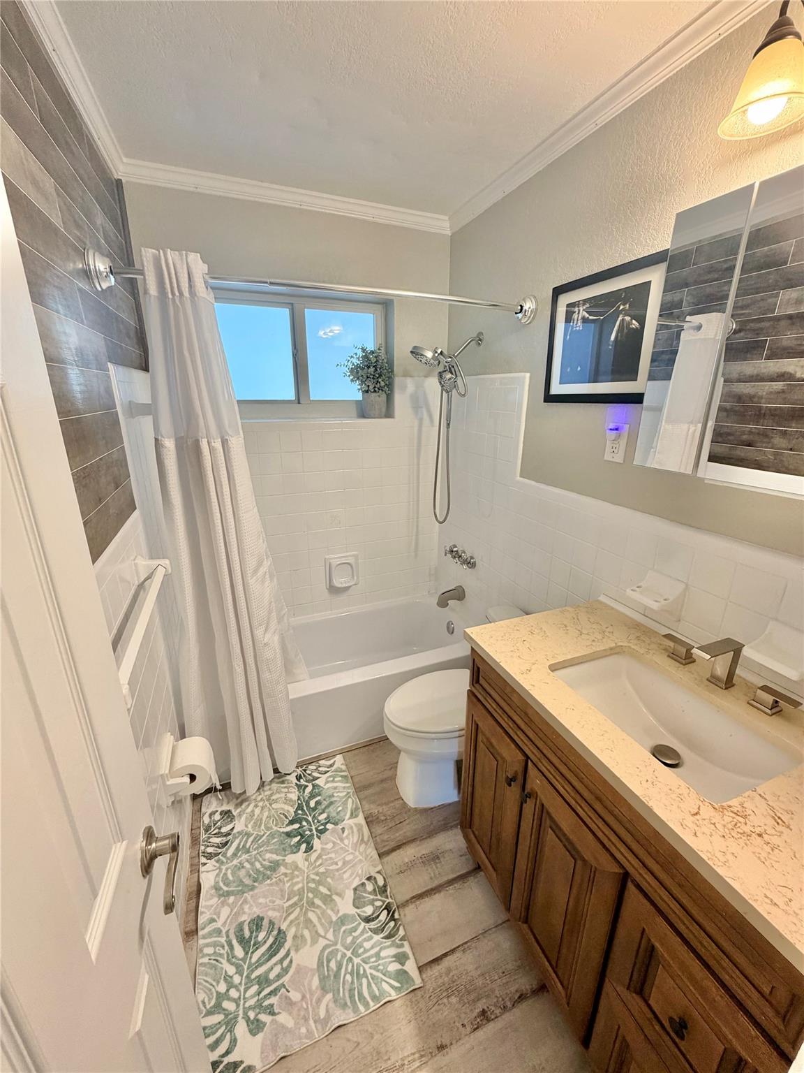 Jenada Villas 37-36 B - Residential